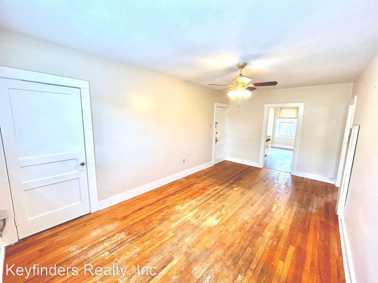 811 Kenmore Ave - Photo 3 of 12