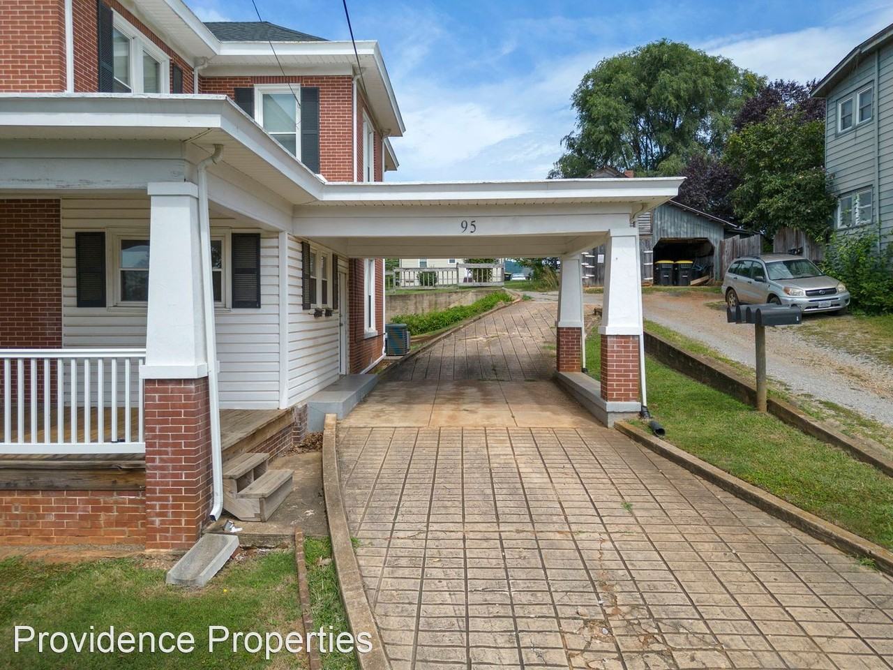 95 Claiborne Ave - Photo 2 of 34