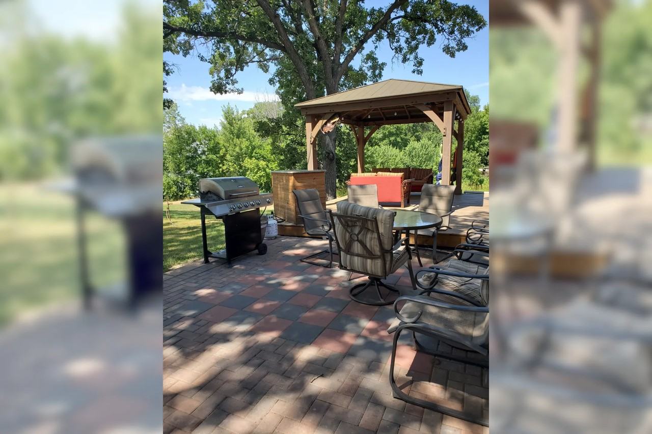 6762 107th Ave - Photo 2 of 26