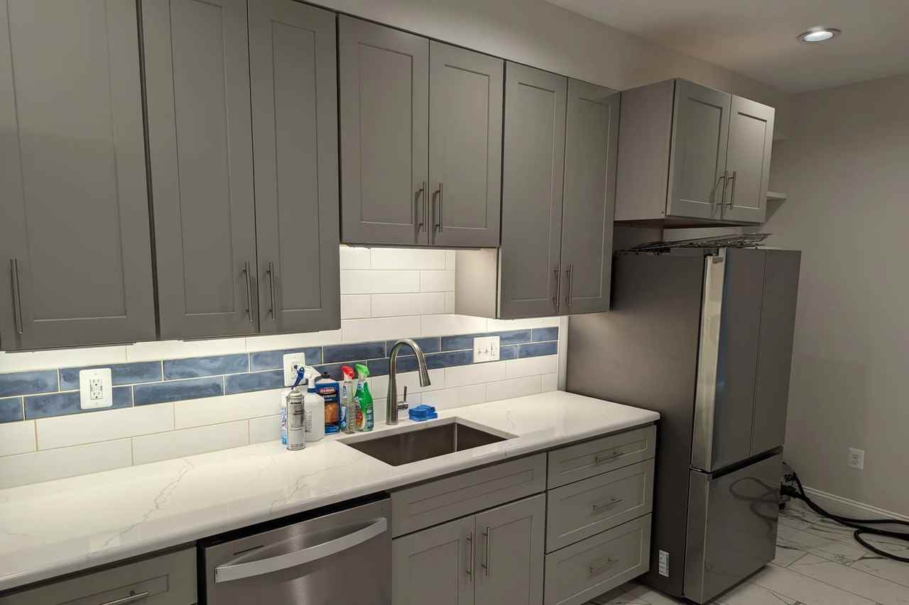 1021 S Hanover St - Photo 3 of 23