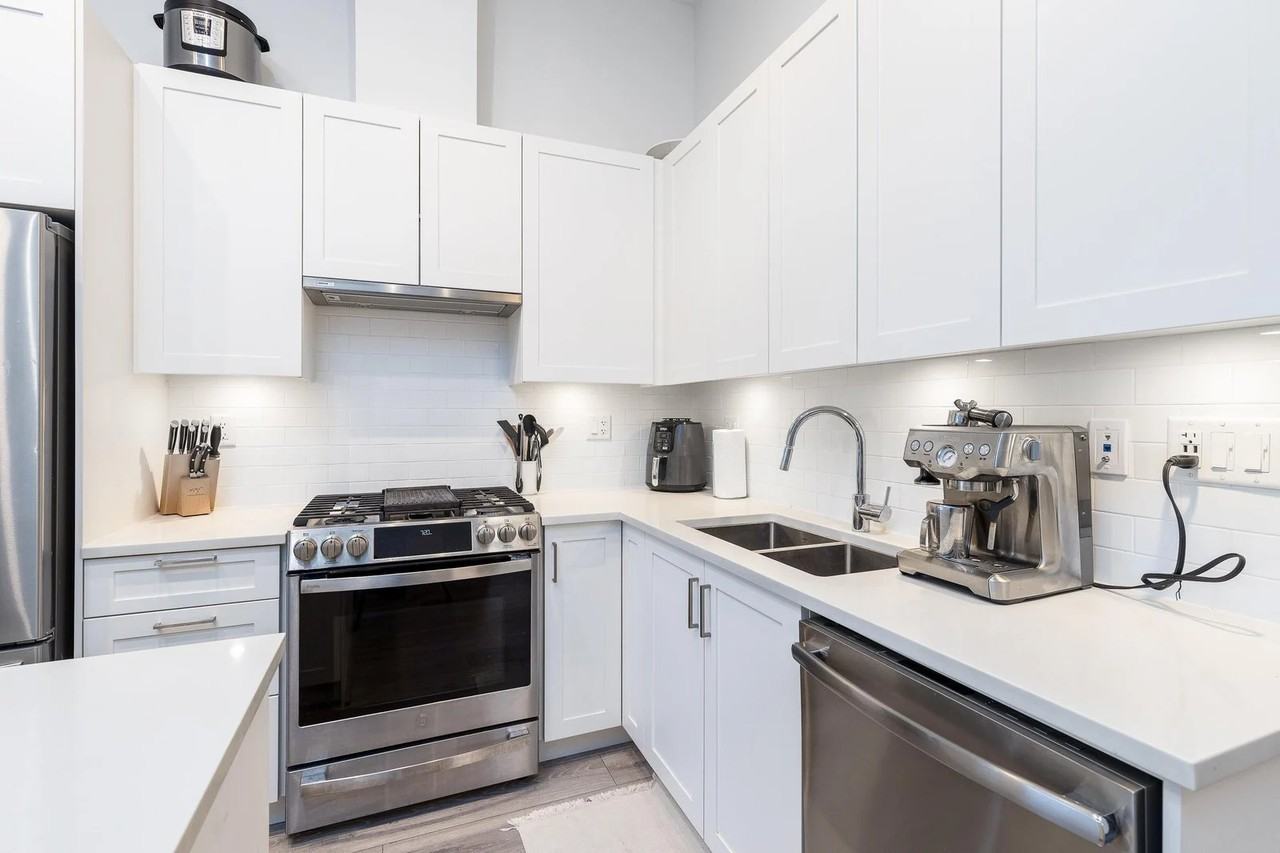 20673 78 Avenue #604 - Photo 2 of 16