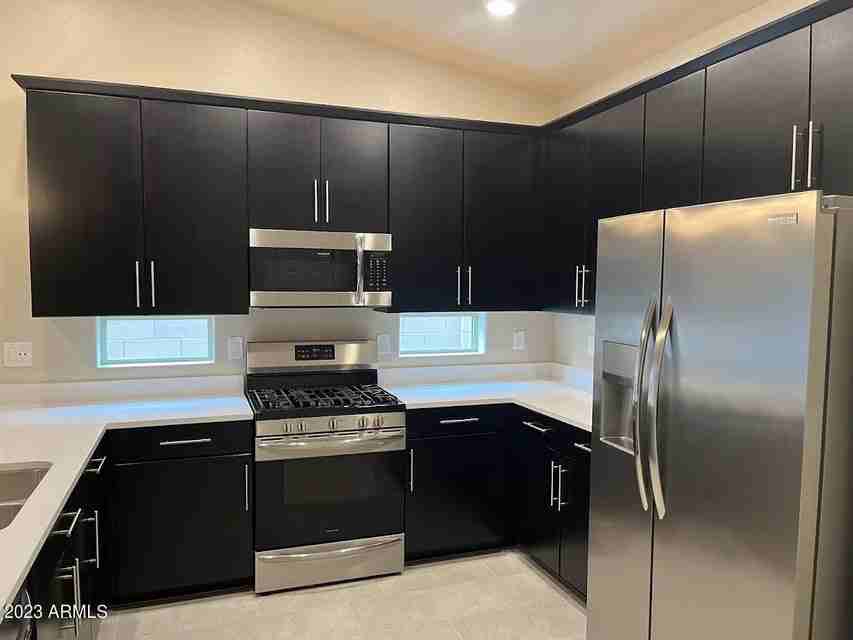 4125 W Bradshaw Creek Ln - Photo 2 of 17