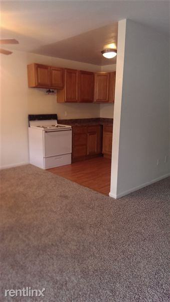 Bellmawr Manor Apartments - Photo 3 of 10