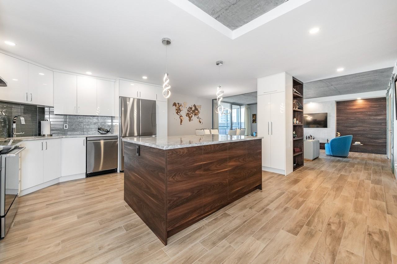 160 George Street #805 - Photo 2 of 22