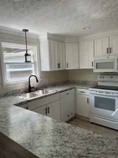 66 W Cottage St #NA - Photo 3 of 12