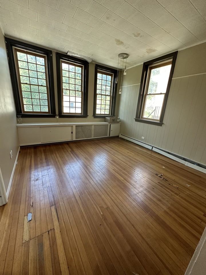 30 Main St #2 - Photo 3 of 6