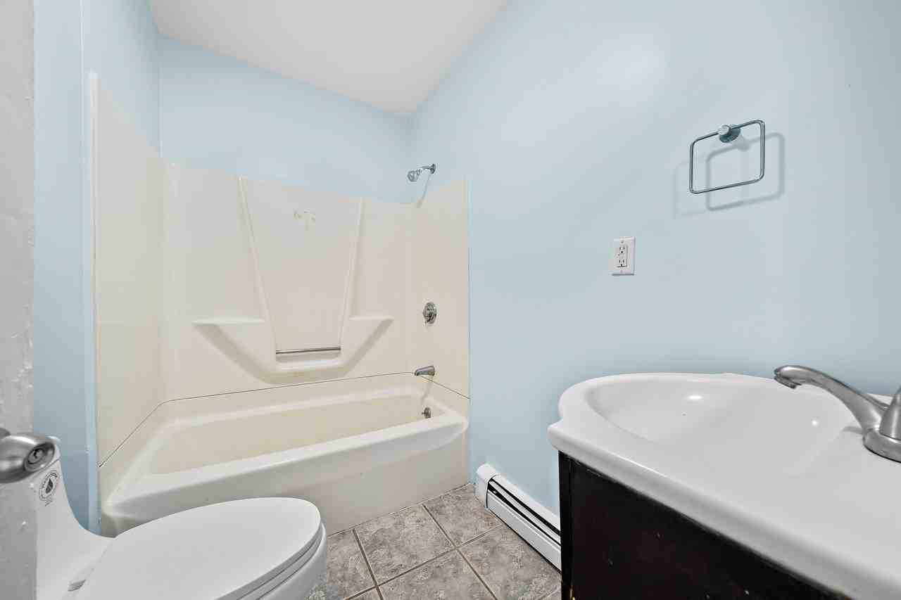 5 Colchester Street #2 - Photo 7 of 10