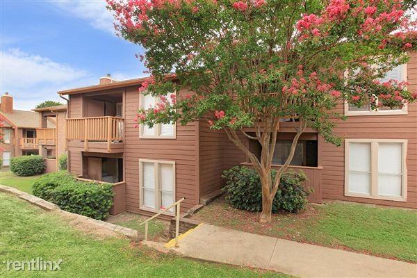 Ingram @ Callaghan - Photo 3 of 25