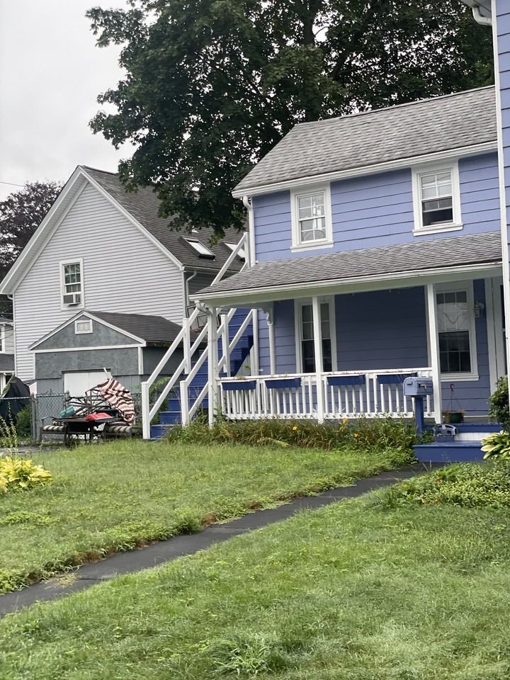 79 Broad Street #2 - Photo 2 of 6