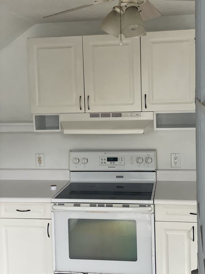 79 Broad Street #2 - Photo 3 of 6