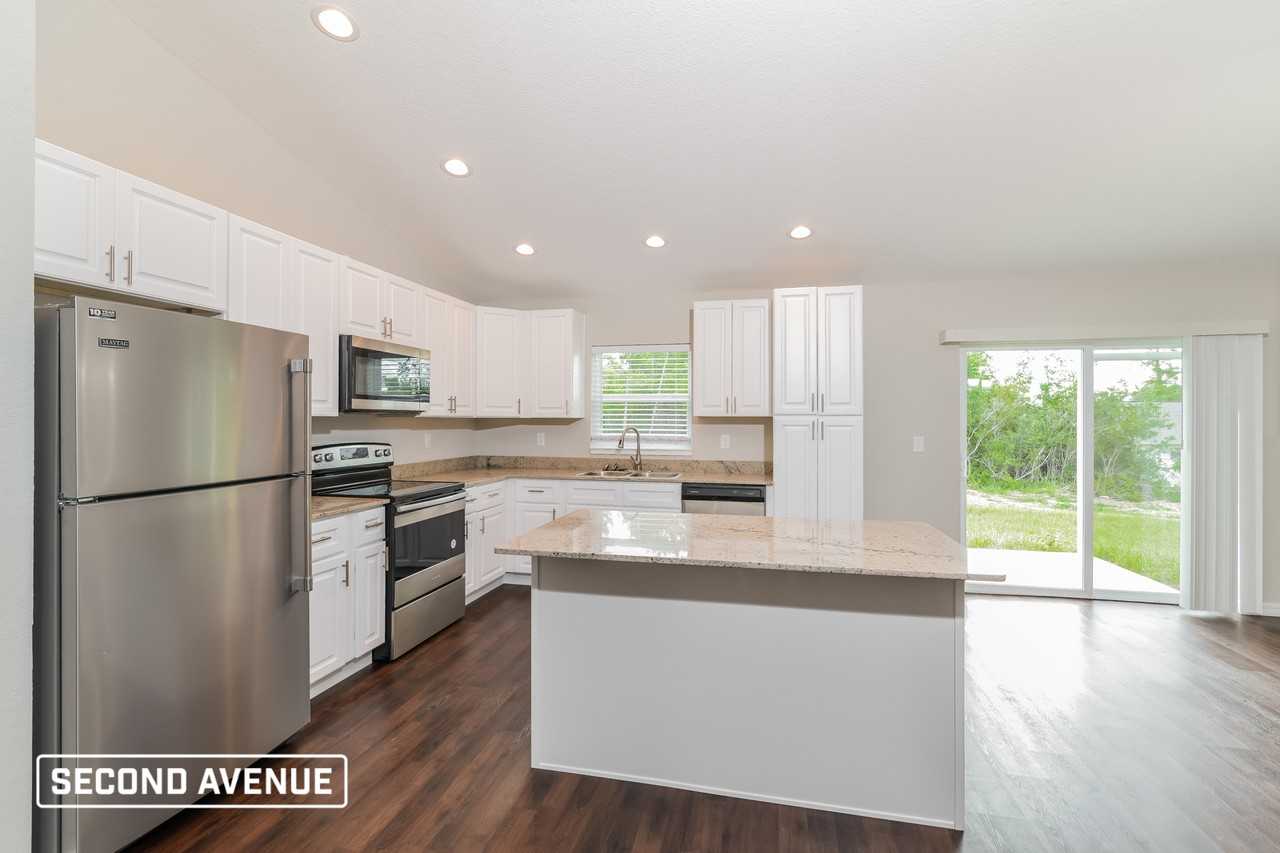 3180 Sw 172nd Lane Rd - Photo 4 of 20