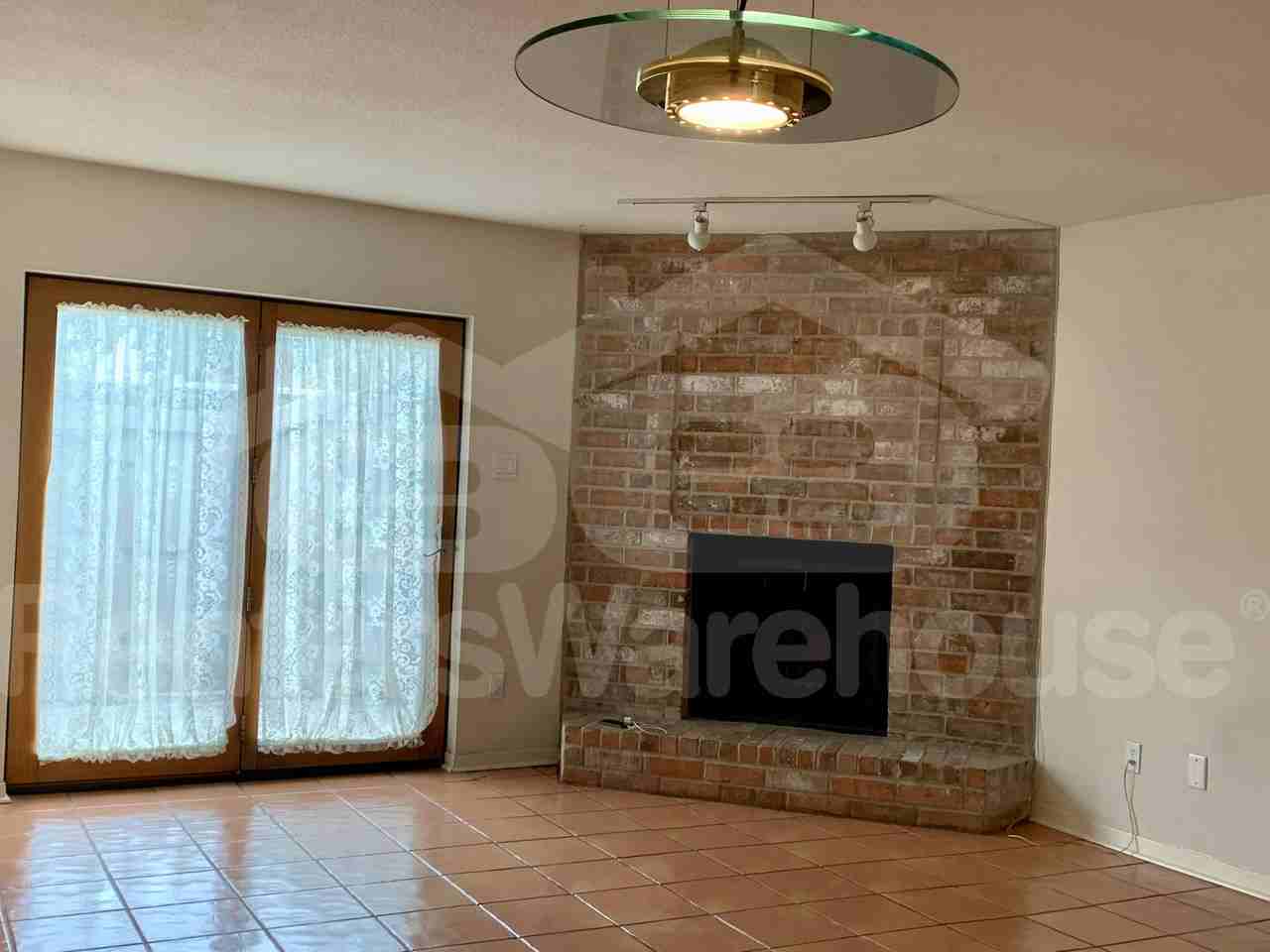 1557 W Sam Houston Pkwy S - Photo 3 of 10