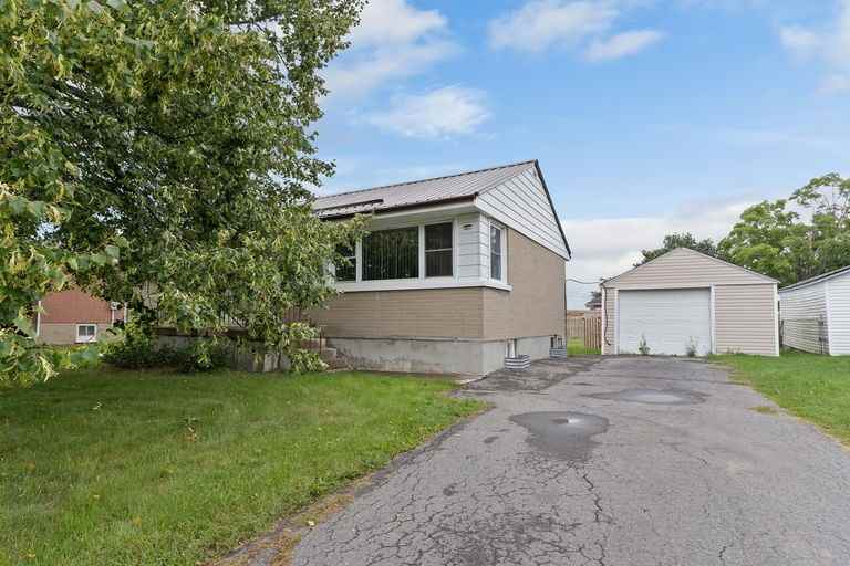 250 Lakeview Ave - Photo 2 of 30