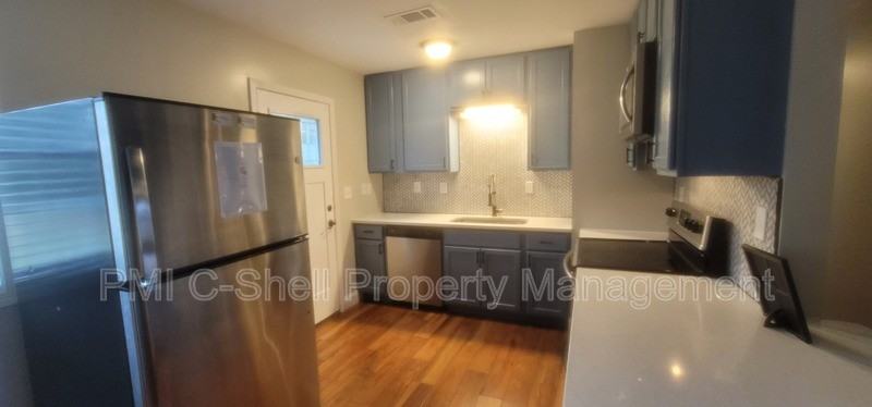 3405 W Yonge St - Photo 2 of 13