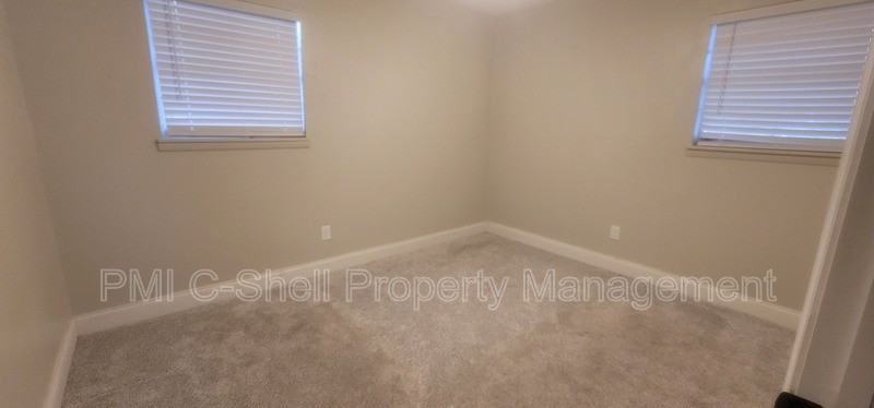 3405 W Yonge St - Photo 7 of 13