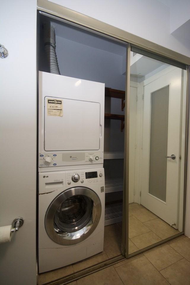 136 Springhurst Avenue - Photo 3 of 12