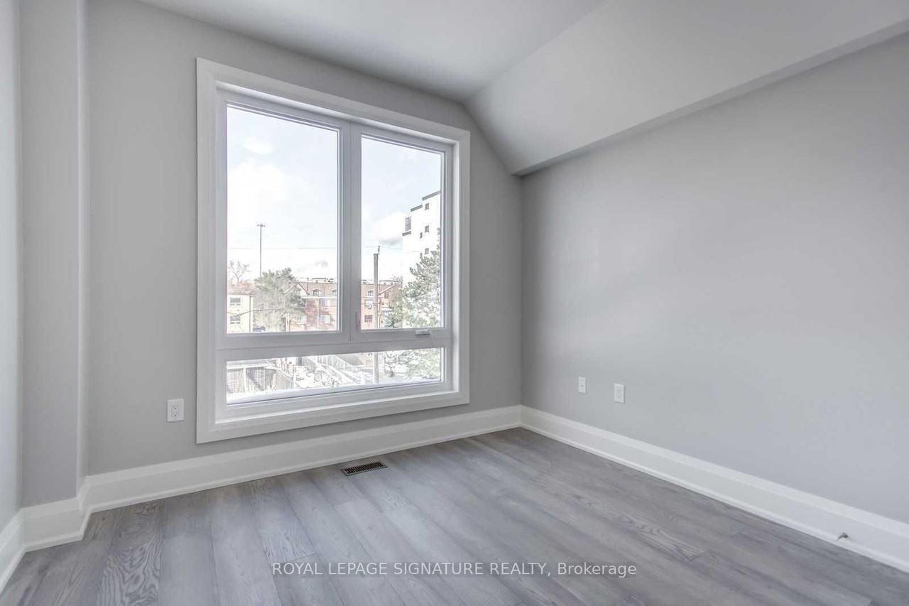 15 Marquette Avenue ## - Photo 3 of 6