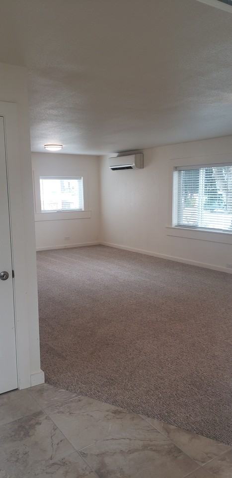 576 K St #NA - Photo 3 of 19