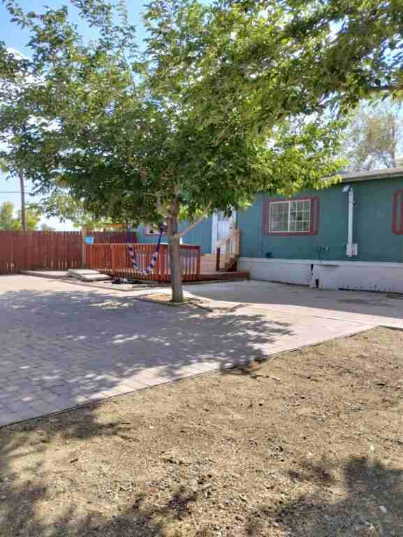 409 Feldspar Cir - Photo 2 of 18