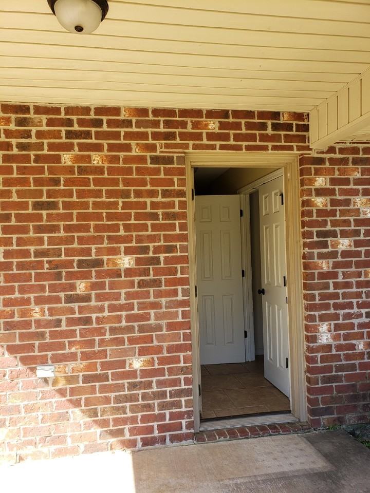 220 Rogers Loop - Photo 4 of 12