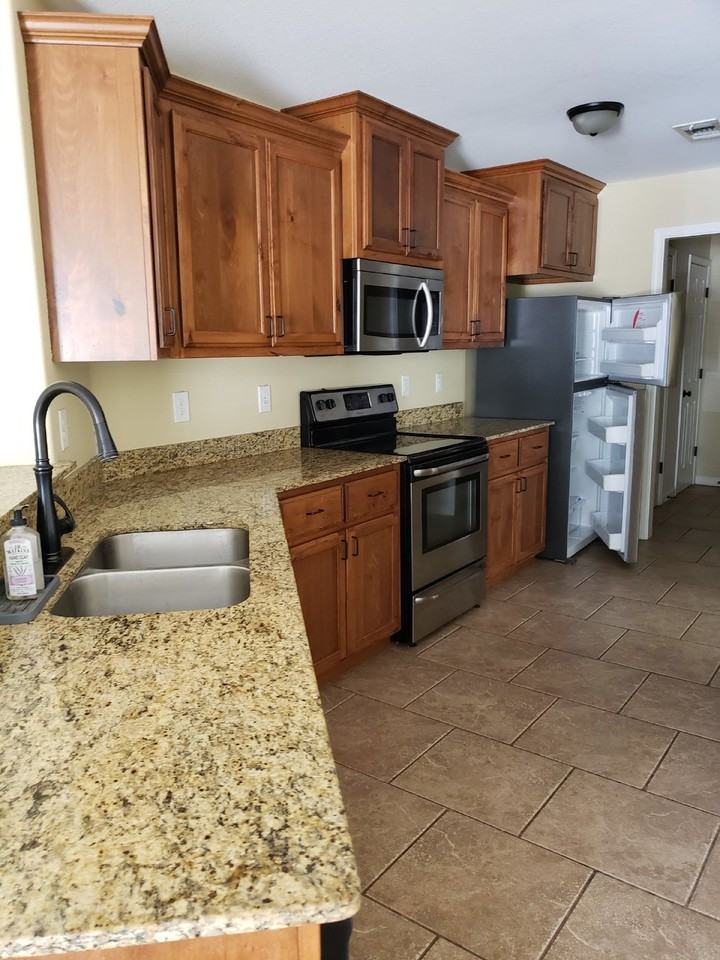 220 Rogers Loop - Photo 7 of 12