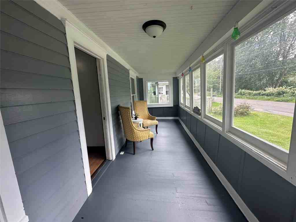 821 Main St - Photo 3 of 28
