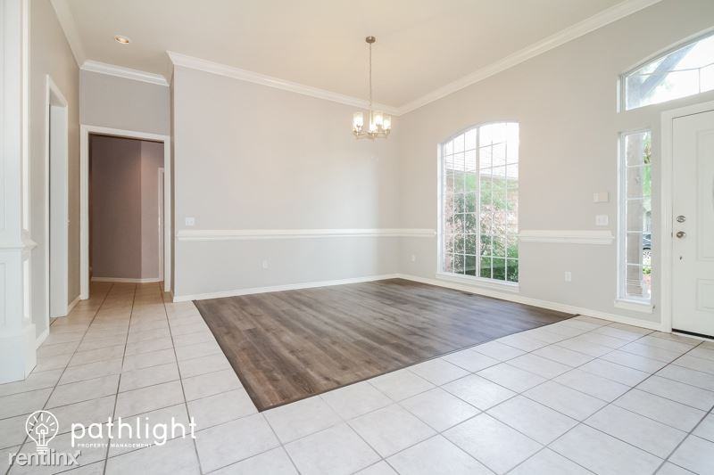 1504 Nw 145th St - Photo 3 of 17