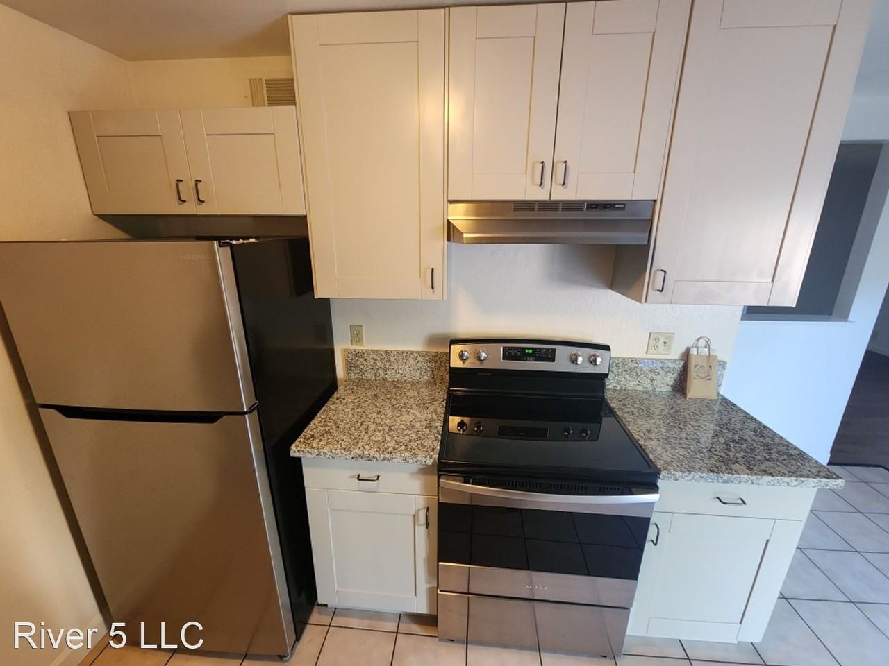 3337- 3339 La Canada Drive - Photo 3 of 4