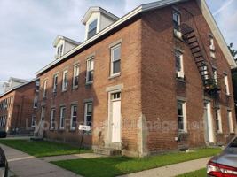 featured image of 1 Grant Ave #1R