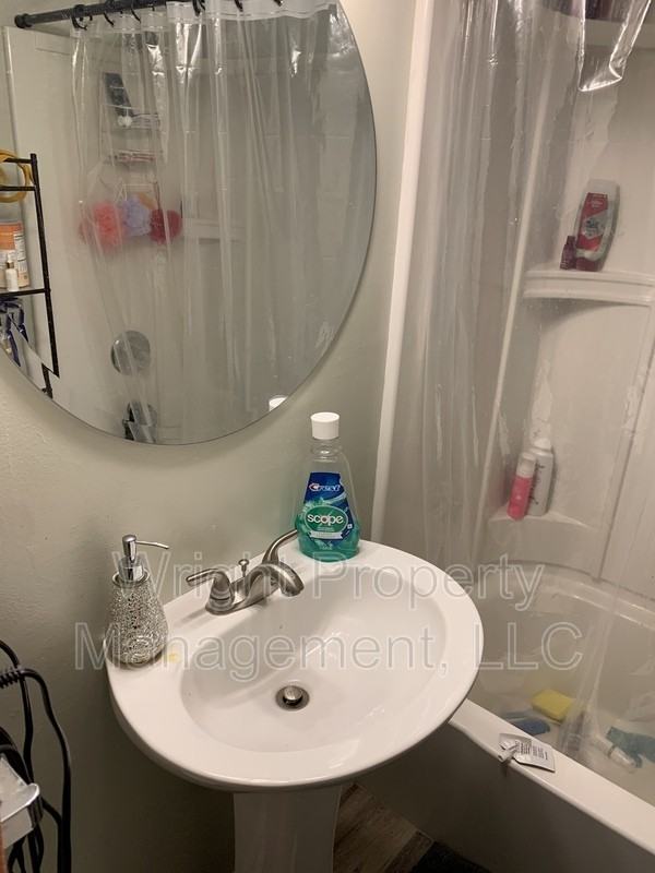 514 Nickellane Ave - Photo 3 of 13