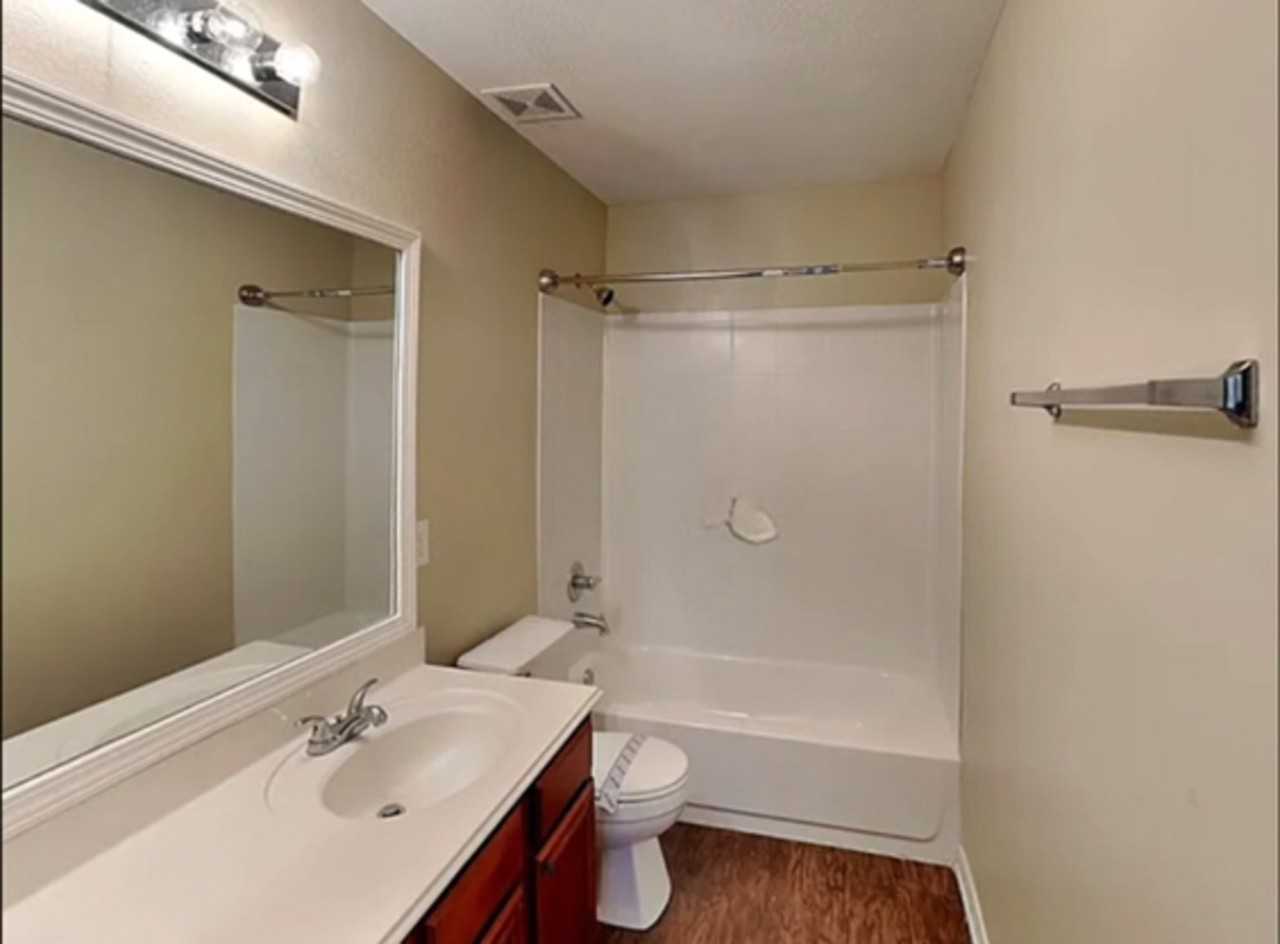 18219 Rexine Ln - Photo 6 of 9