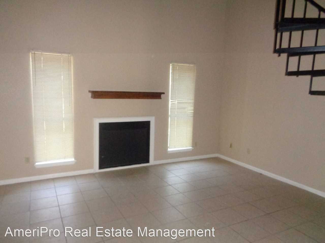 1451 N 8th St - Photo 3 of 10