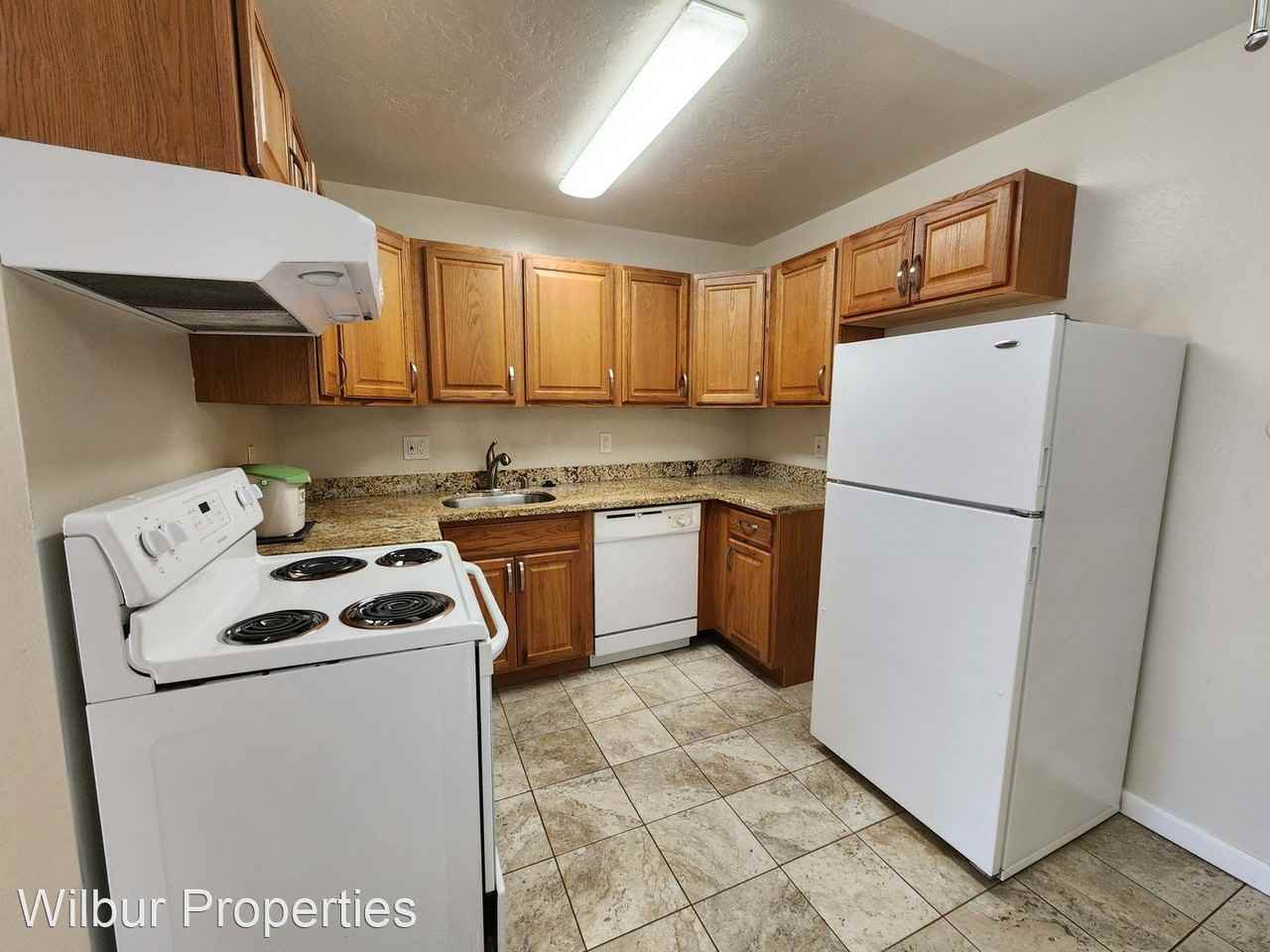 1325 Mills Street - Photo 2 of 12