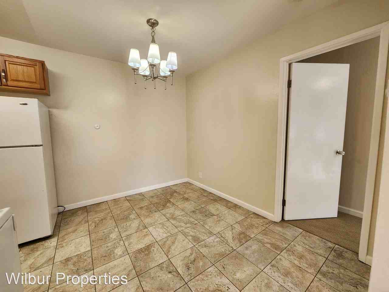 1325 Mills Street - Photo 3 of 12