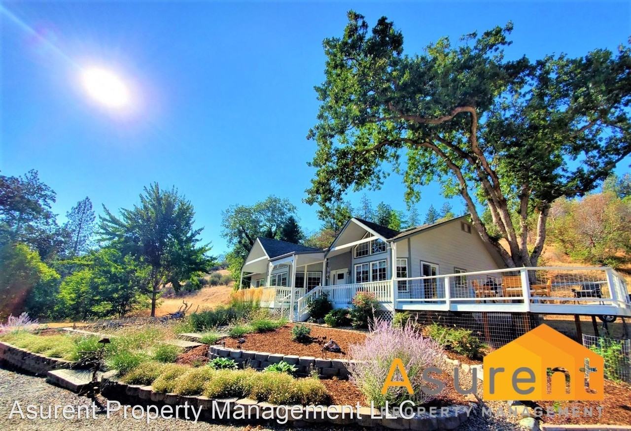 8220 Highway 238 - Photo 2 of 19