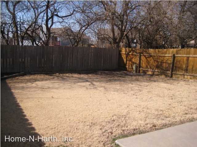 1203-1205 S. Linden - Photo 3 of 19