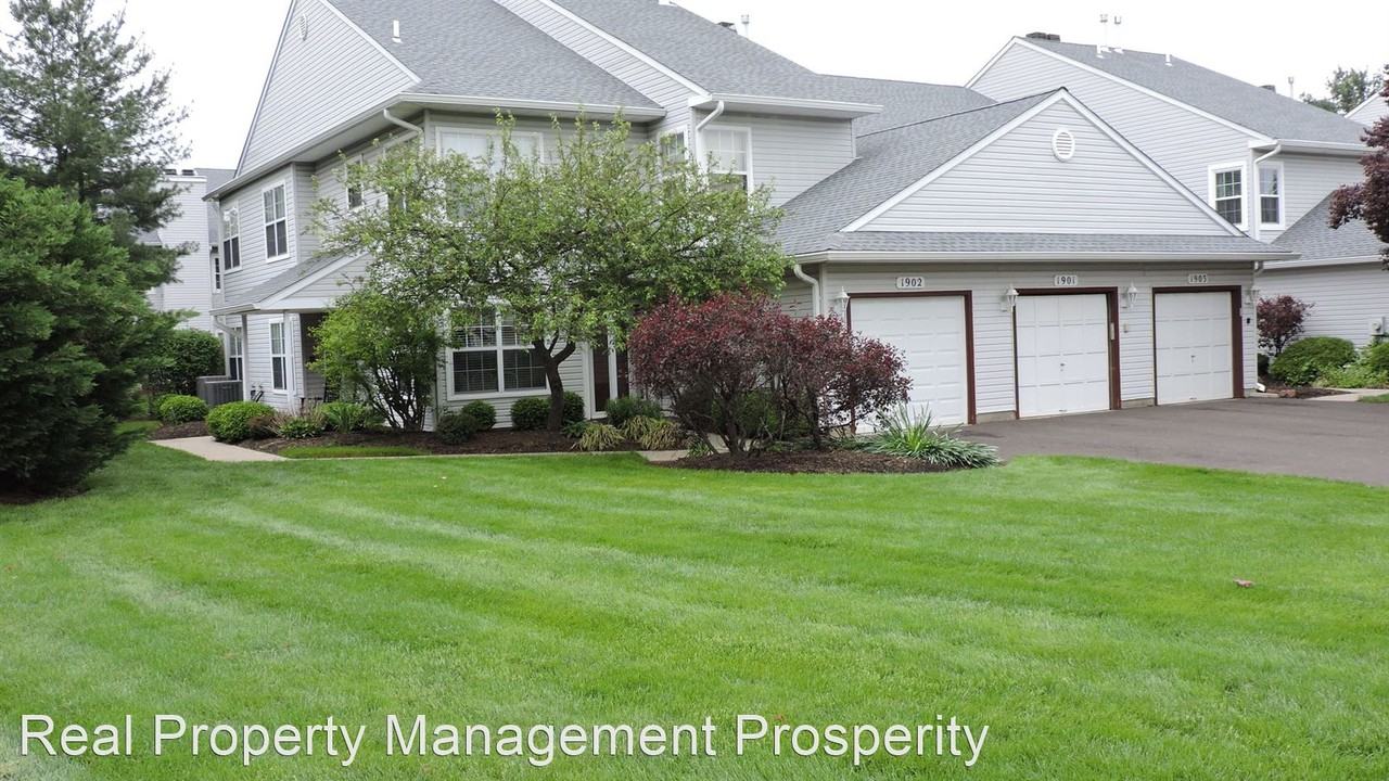 1902 Sterling Rd - Photo 2 of 14