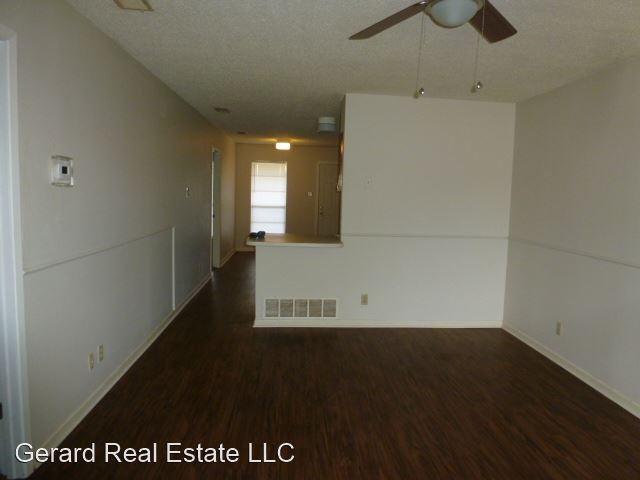 742 Hawn Cir - Photo 3 of 16