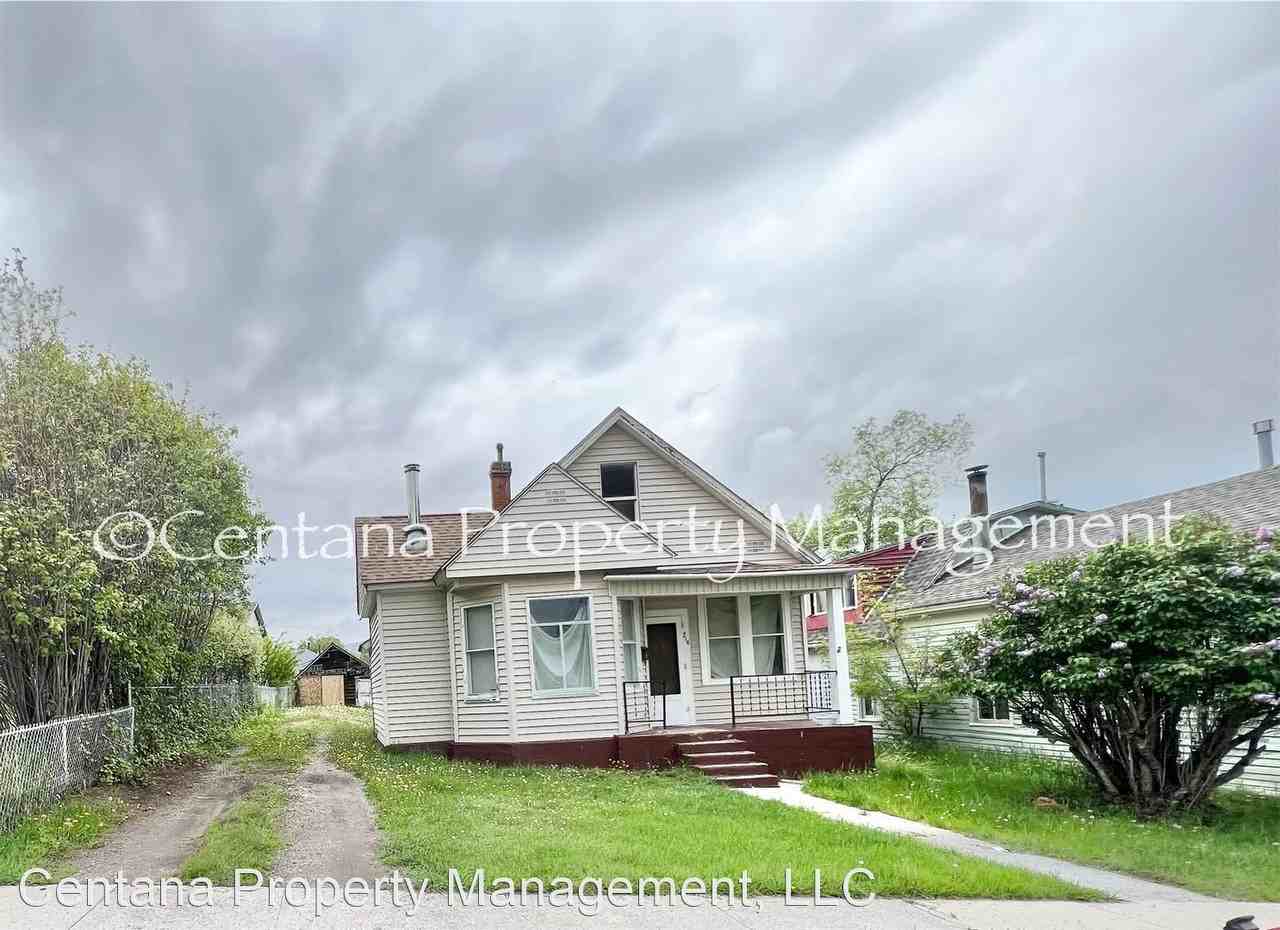 714 Chestnut St - Photo 3 of 14