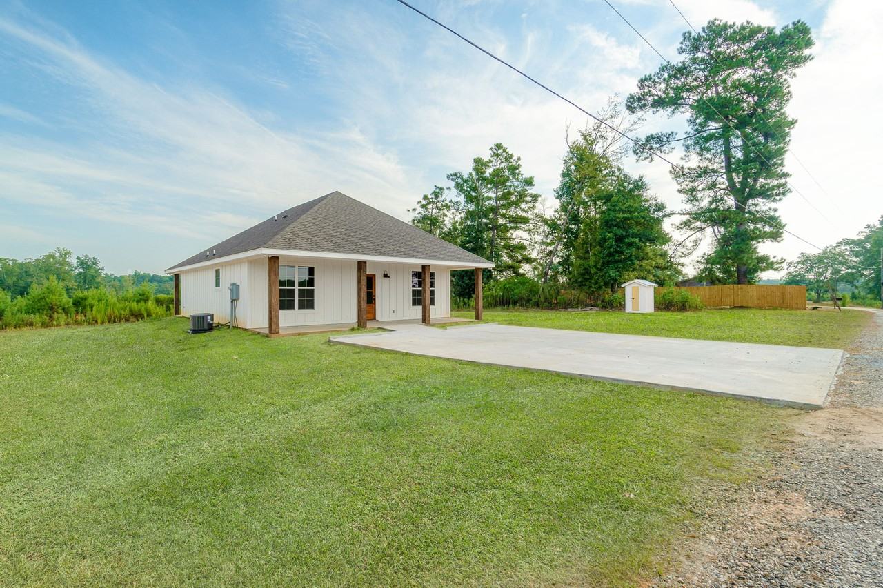 66 D Jones Rd - Photo 2 of 26