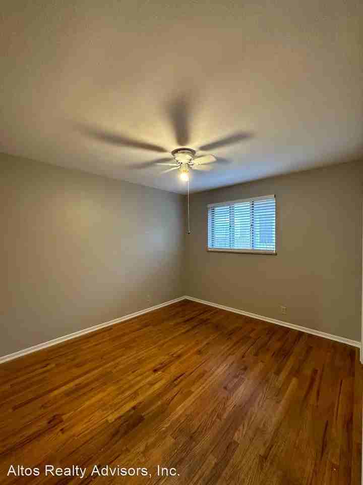 62 W Ida Ave - Photo 3 of 7