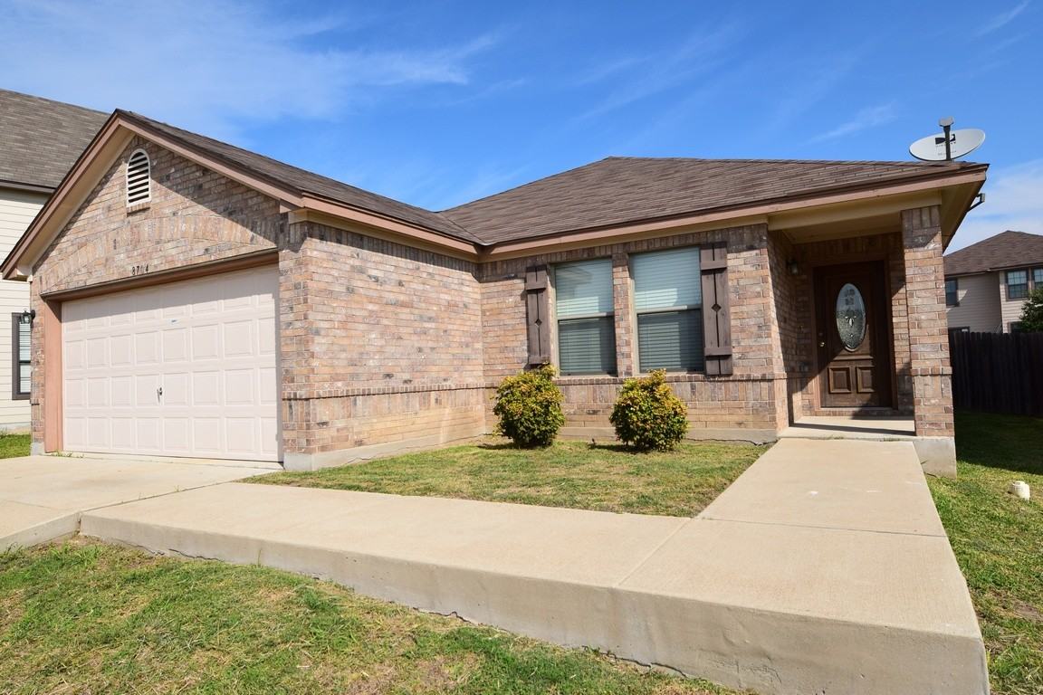 8704 Sage Meadow Dr - Photo 4 of 19