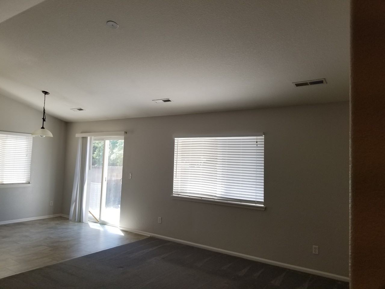 1986 Settlers Dr - Photo 3 of 13