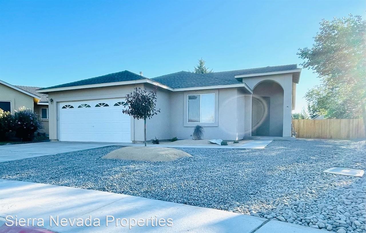 1526 Golf Ct - Photo 2 of 22