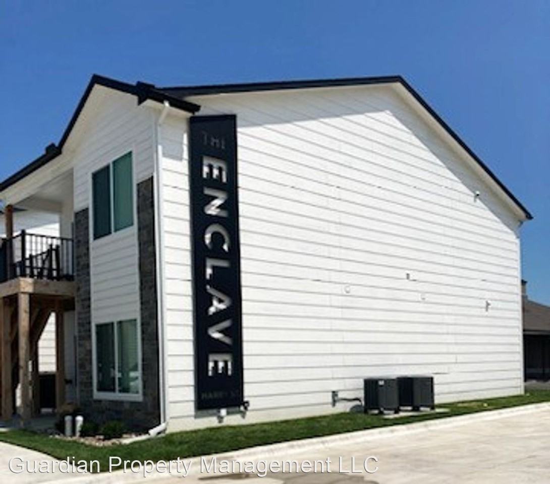 10102-10104 E Harry - Photo 3 of 15