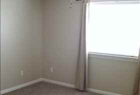 111 2600 S - Photo 2 of 11