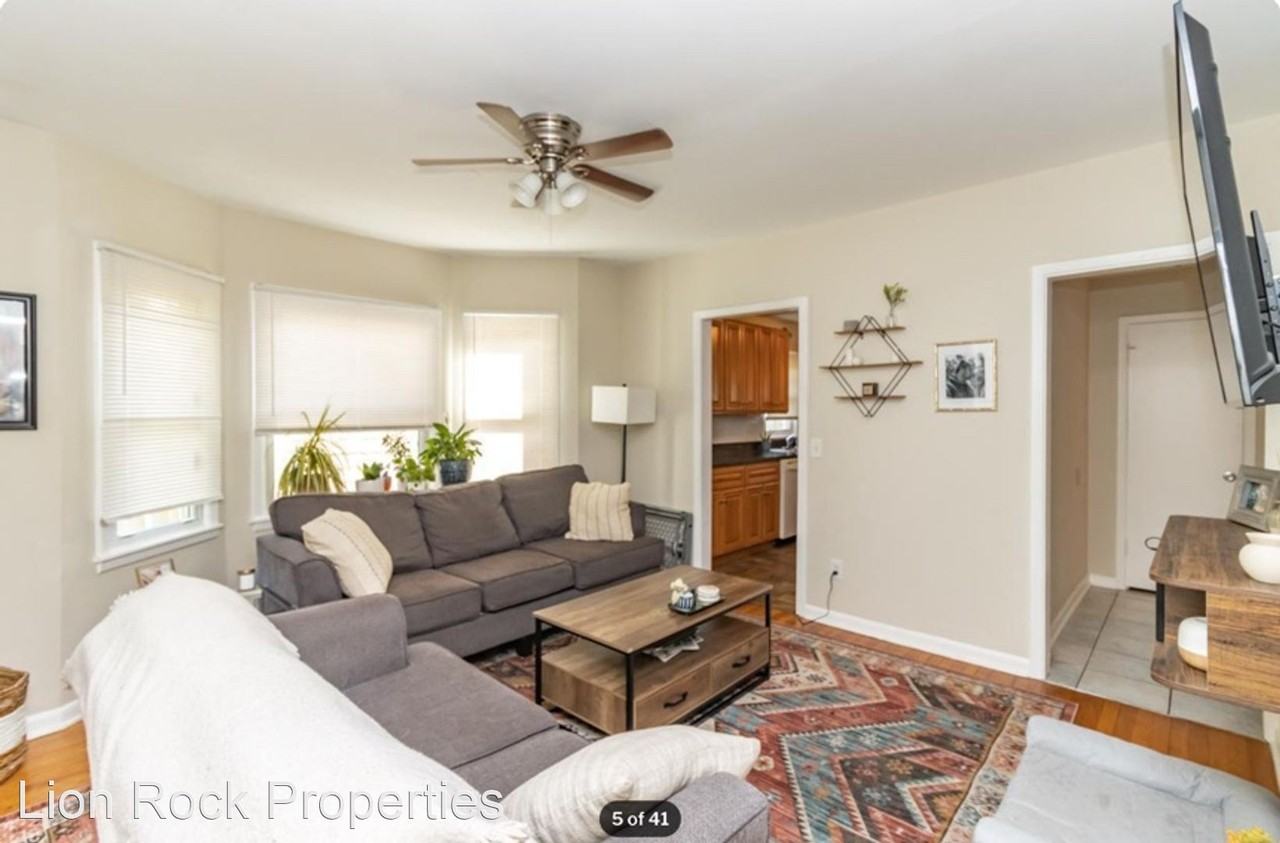 2410 Quincy St. NE - Photo 2 of 20