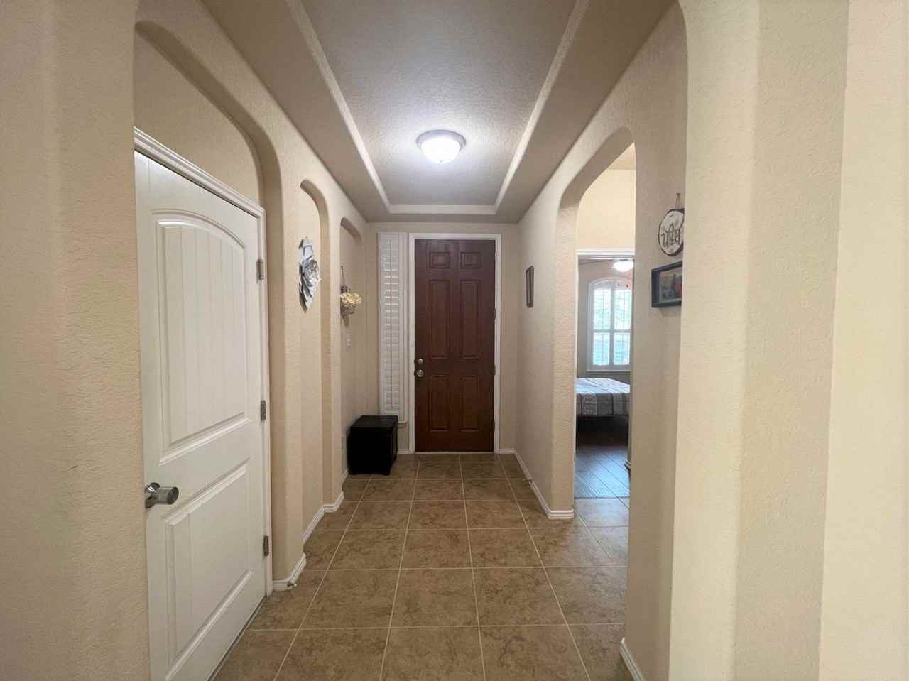 5811 Quiet Glen Dr - Photo 2 of 16