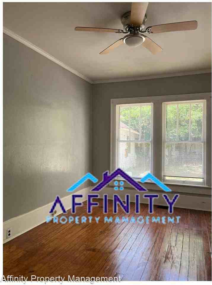 1182 Brentwood Ave - Photo 3 of 14