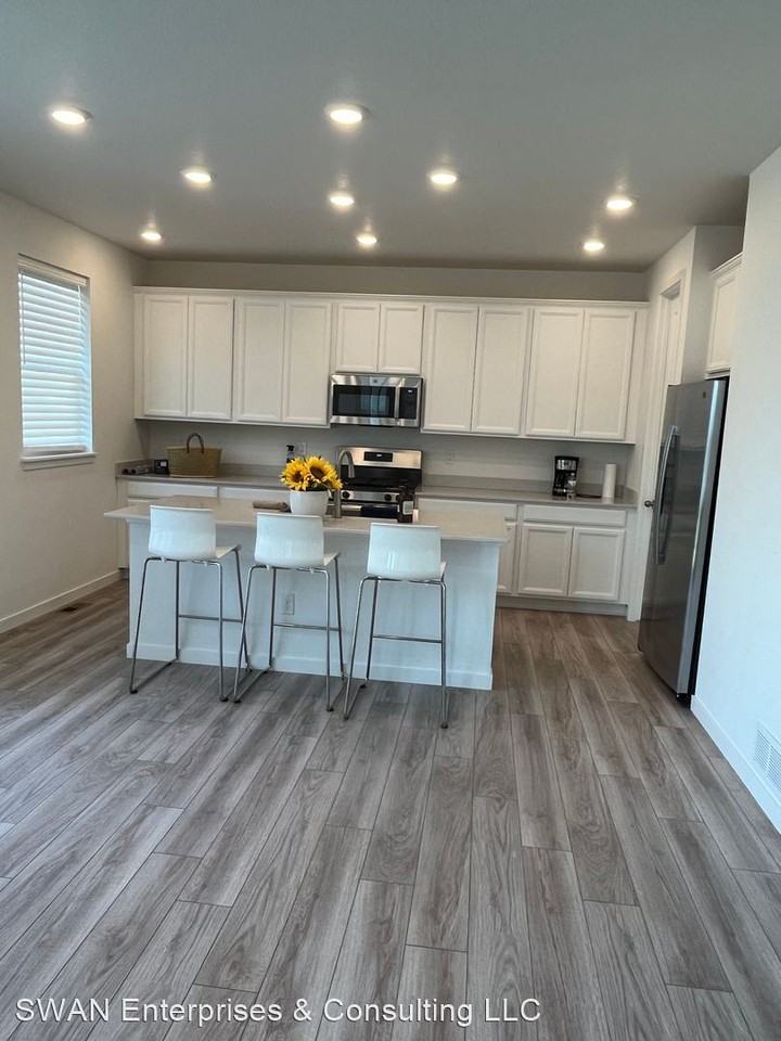 24463 E Walsh Ave - Photo 3 of 25